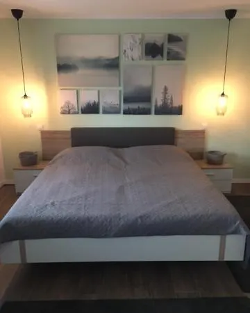 Daire „suedblick“ Gemuetliche Doppelhaushaelfte *