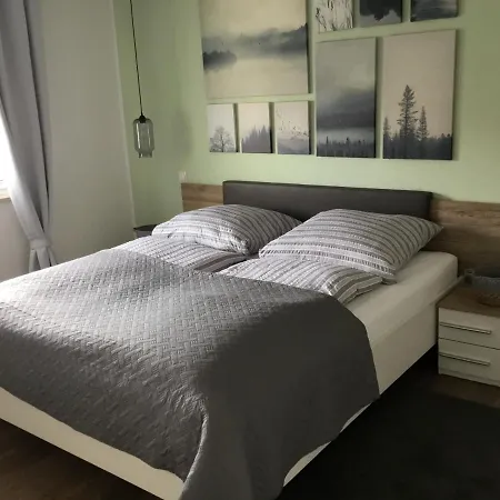 „suedblick“ Gemuetliche Doppelhaushaelfte