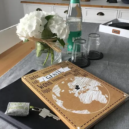 „suedblick“ Gemuetliche Doppelhaushaelfte *